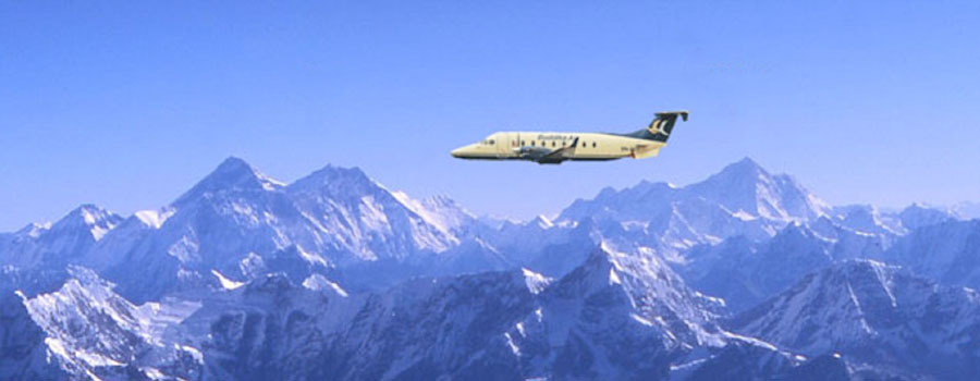 Mountain flight   in Nepal